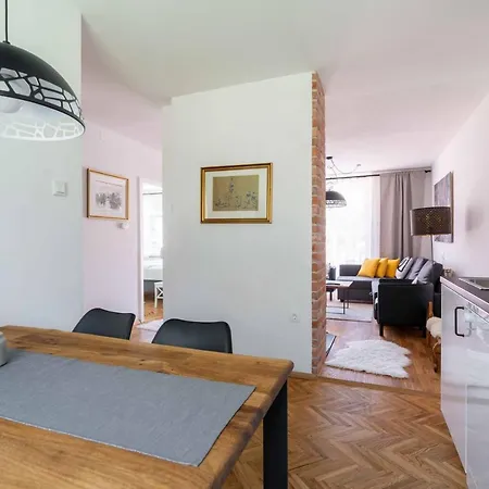 Apartma Pecek Kranjska Gora
